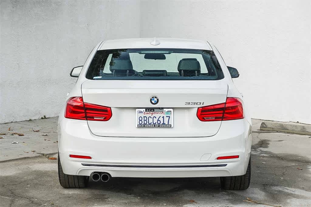 Thumbnail: 2018 BMW 3 Series - 5