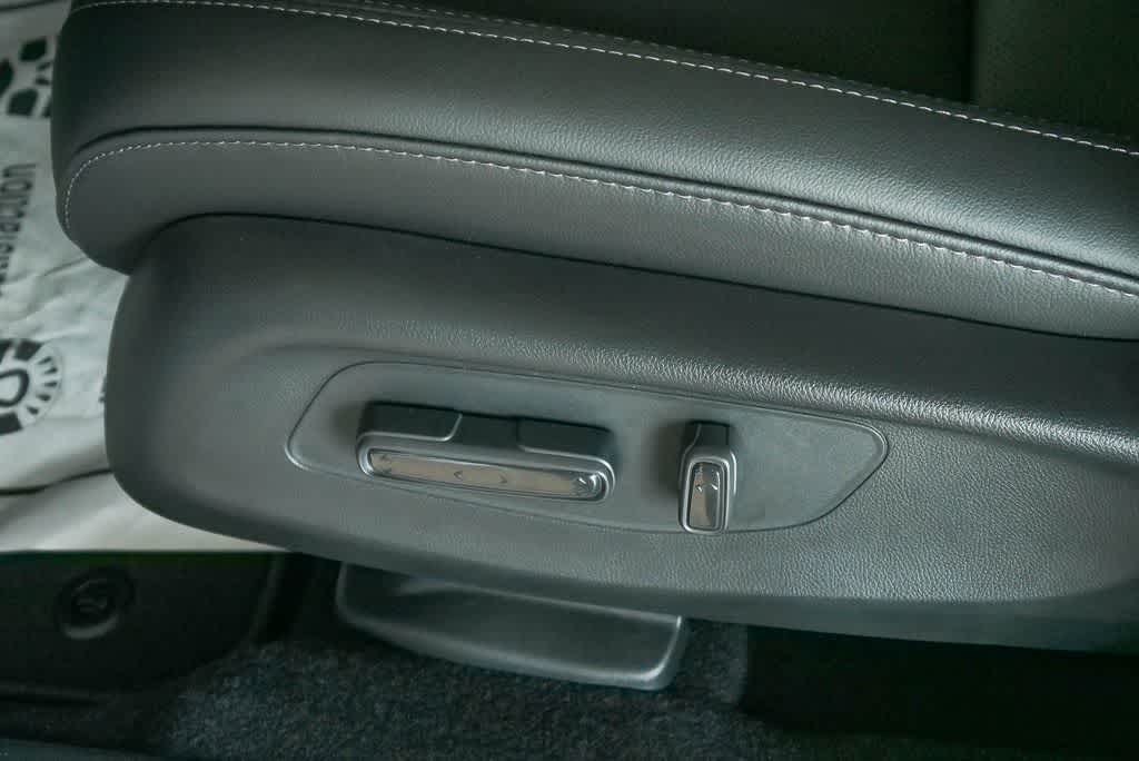 Thumbnail: 2026 Honda HR-V - 19