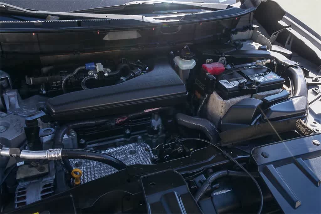 Thumbnail: 2015 Nissan Rogue - 25