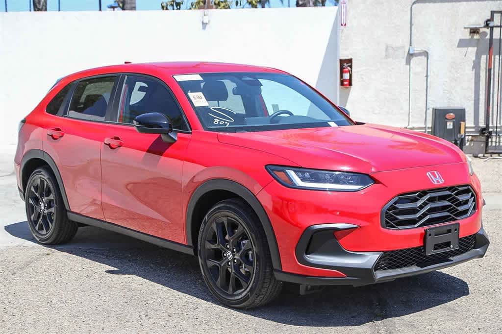 2025 Honda HR-V Sport photo 3
