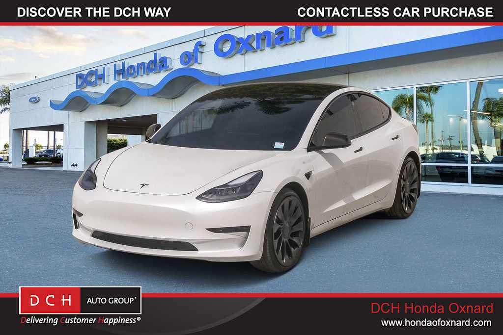 Thumbnail: 2021 Tesla Model 3 - 1