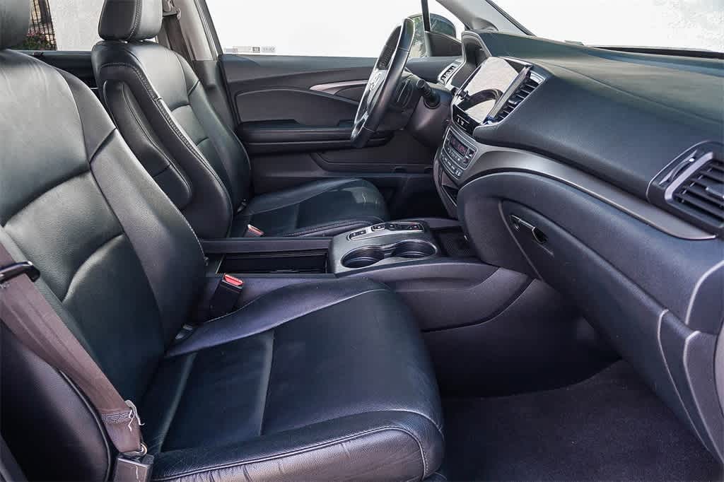 Thumbnail: 2022 Honda Pilot - 19