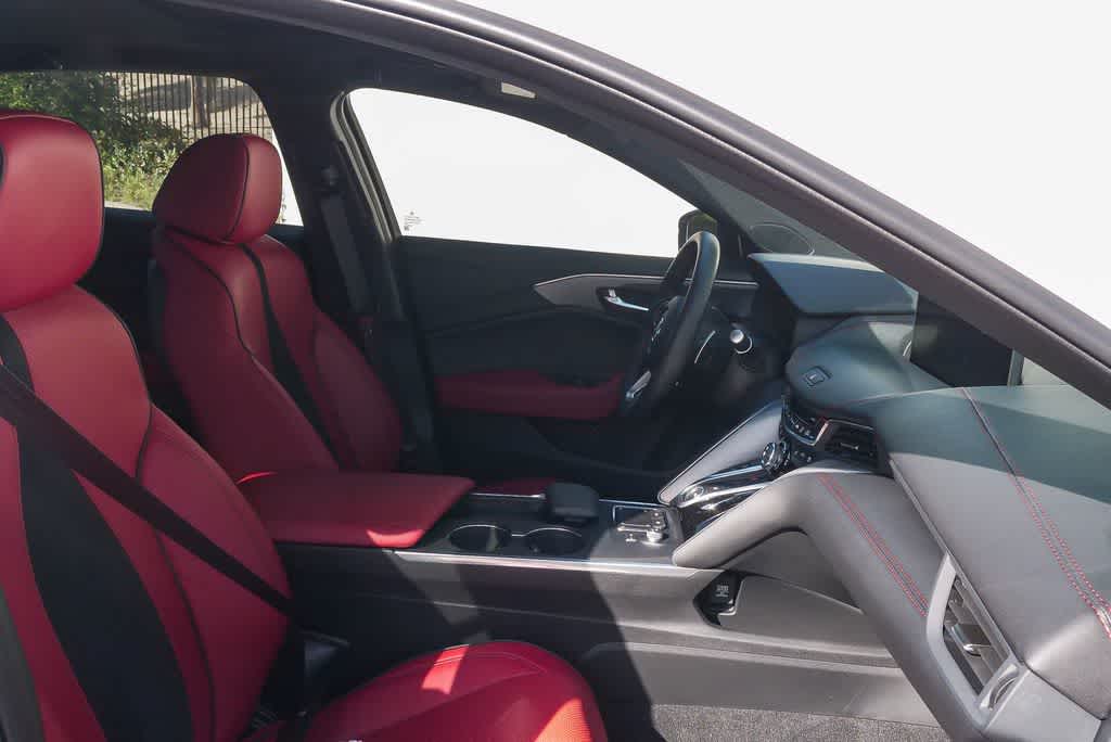 Thumbnail: 2025 Acura TLX - 17