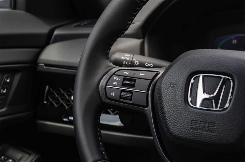 Thumbnail: 2025 Honda Accord - 17