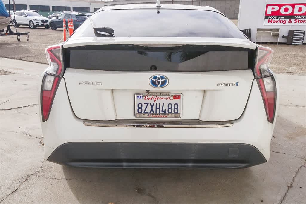 Thumbnail: 2016 Toyota Prius - 8