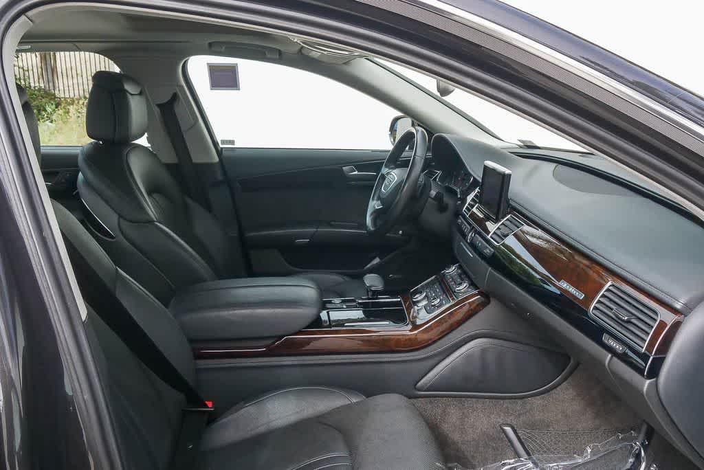 Thumbnail: 2011 Audi A8 - 16