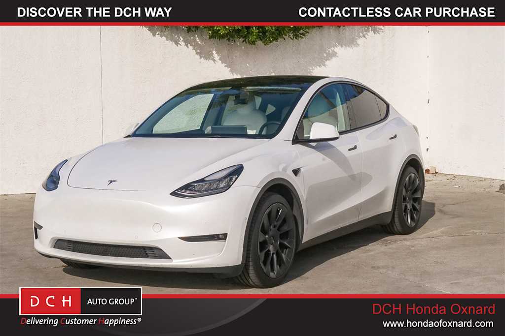 2022 Tesla Model Y Long Range's photo