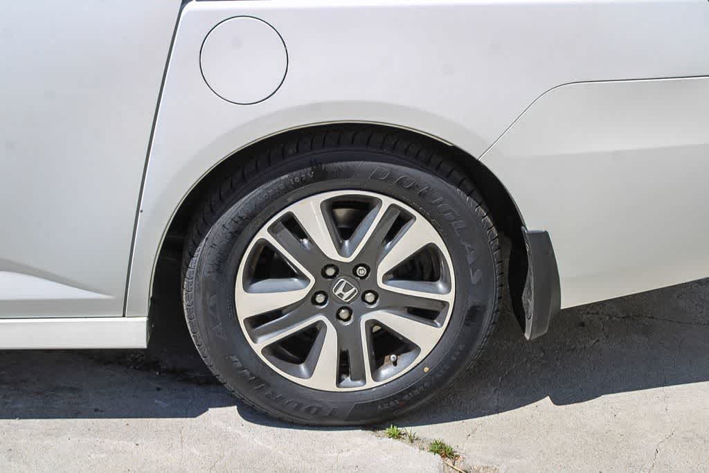 Thumbnail: 2014 Honda Odyssey - 6