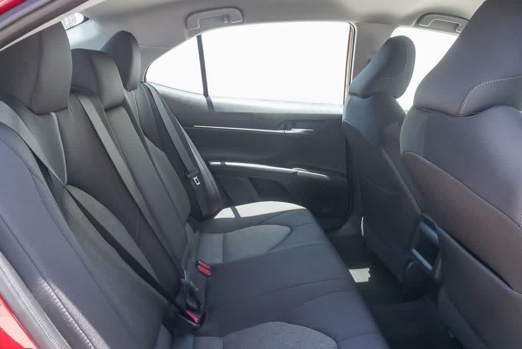 Thumbnail: 2021 Toyota Camry - 15