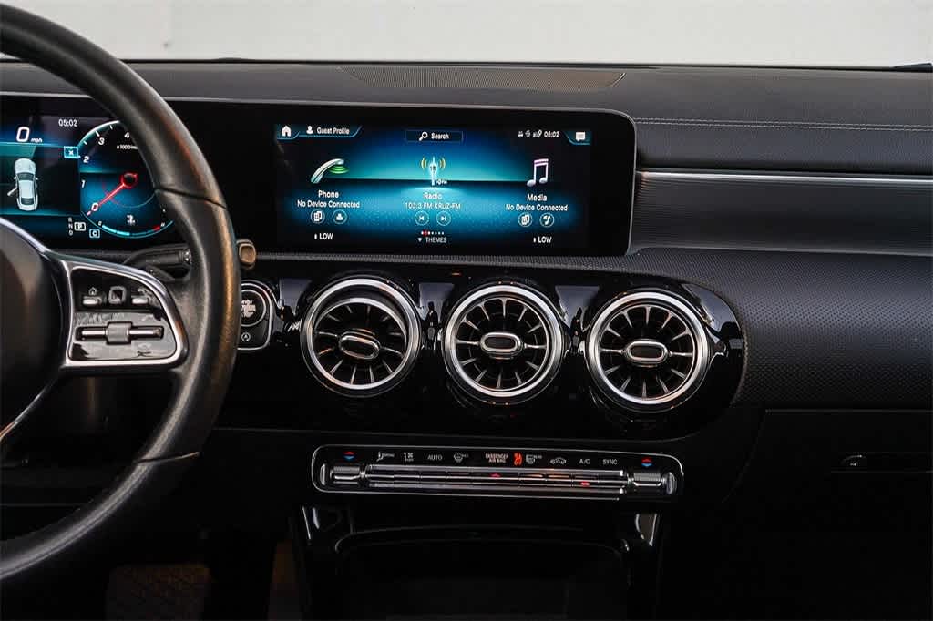 Thumbnail: 2020 Mercedes-Benz CLA - 10