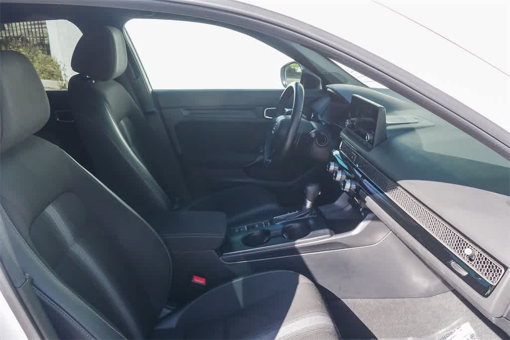 Thumbnail: 2024 Honda Civic - 16