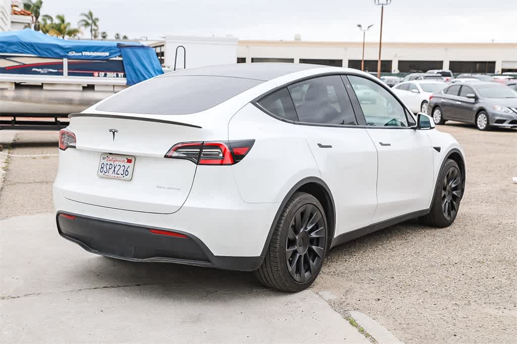 Thumbnail: 2020 Tesla Model Y - 4
