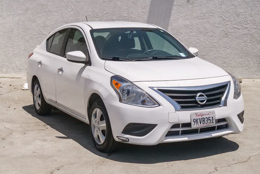 Thumbnail: 2017 Nissan Versa - 2