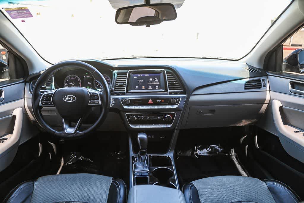 Thumbnail: 2018 Hyundai Sonata - 11
