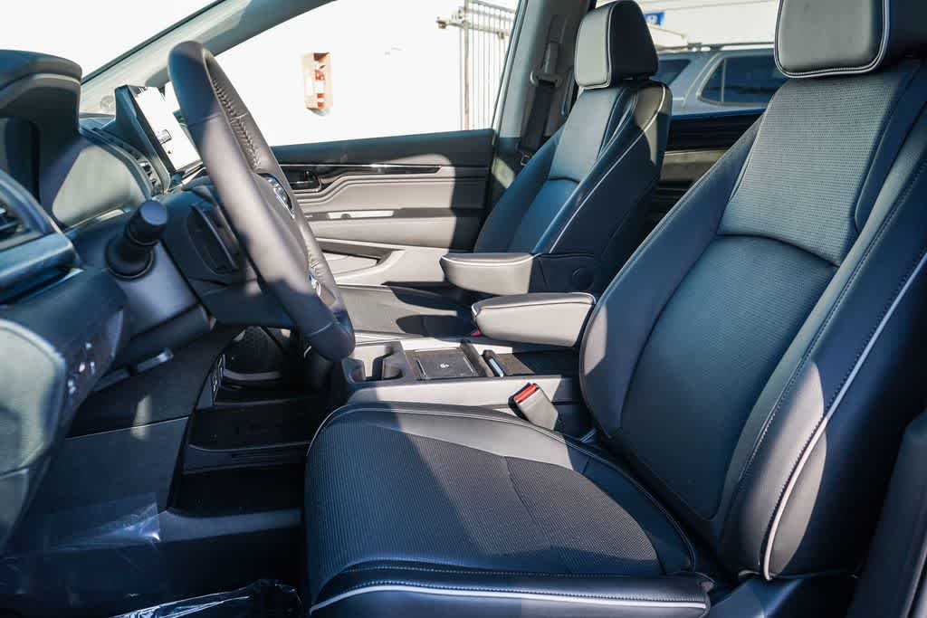 Thumbnail: 2026 Honda Odyssey - 21