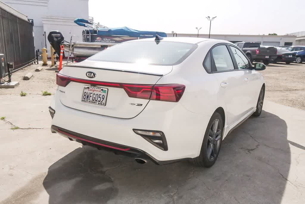 Thumbnail: 2021 Kia Forte - 9