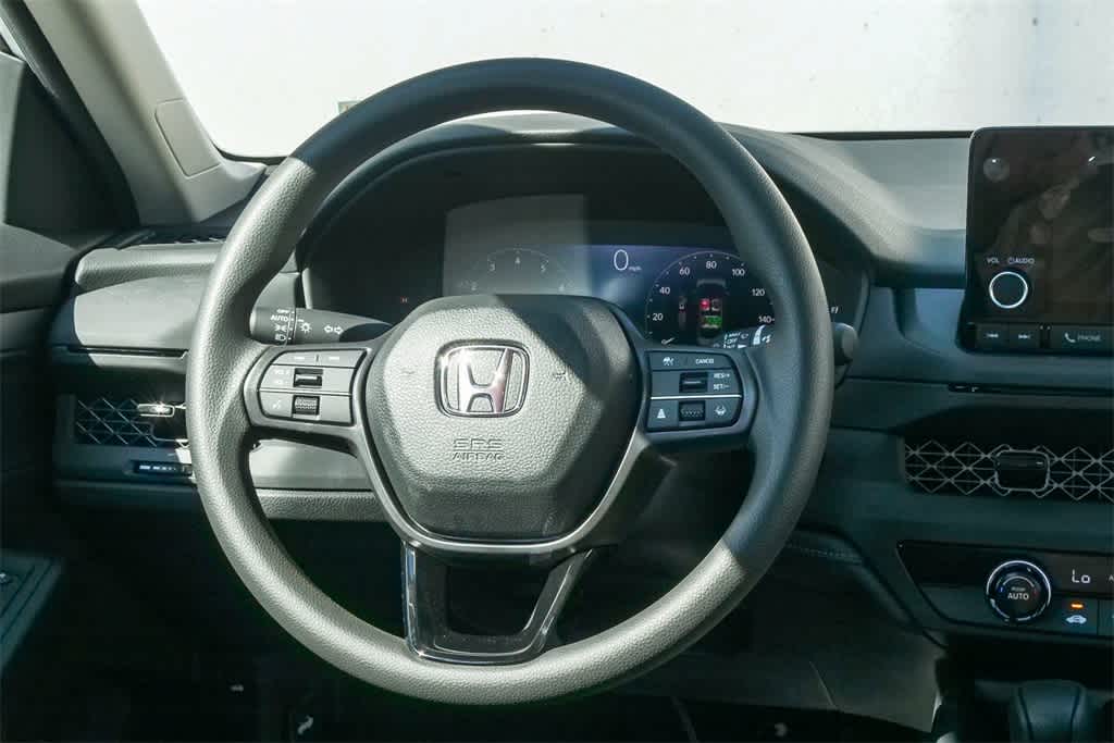 Thumbnail: 2025 Honda Accord - 16