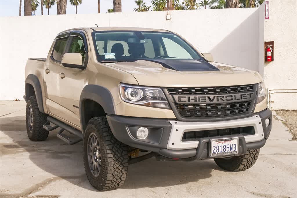 Thumbnail: 2022 Chevrolet Colorado - 3