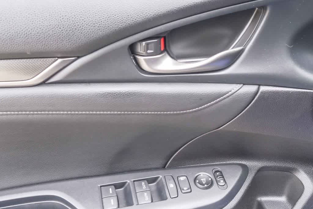 Thumbnail: 2018 Honda Civic - 20