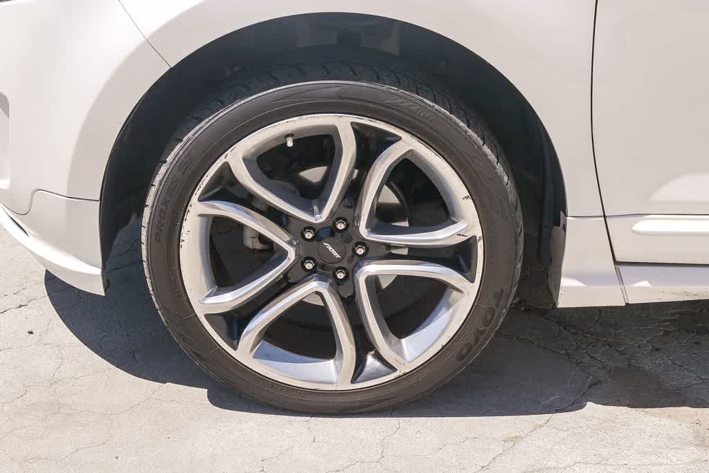 Thumbnail: 2014 Ford Edge - 5