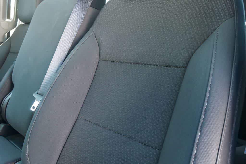 Thumbnail: 2019 Chevrolet Silverado 1500 - 21