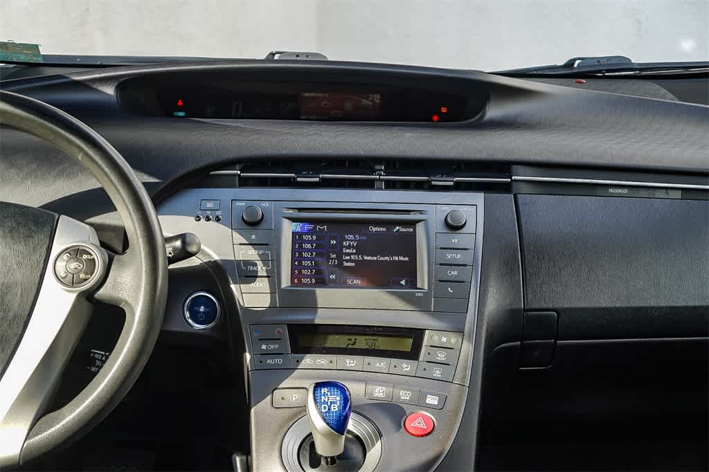 Thumbnail: 2014 Toyota Prius - 13