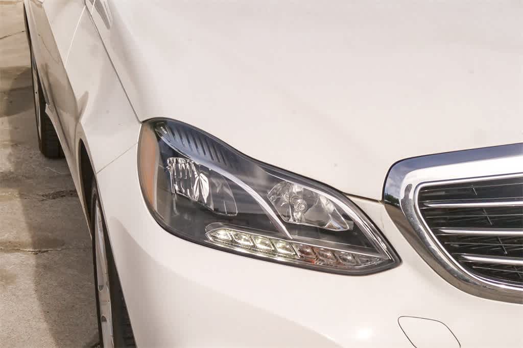 Thumbnail: 2014 Mercedes-Benz E-Class - 4