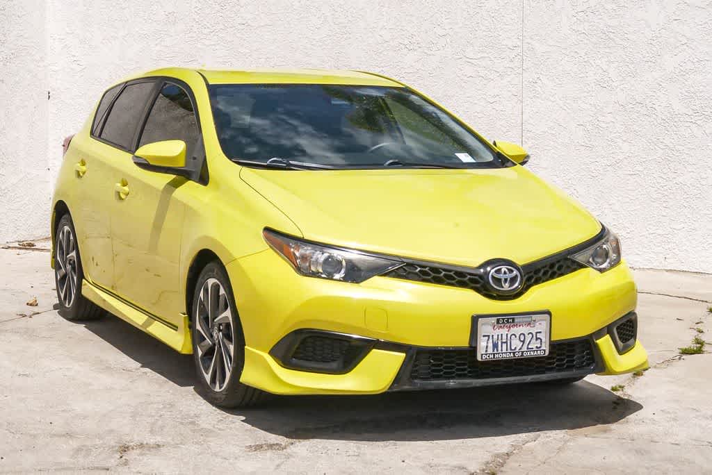 Thumbnail: 2017 Toyota Corolla iM - 3