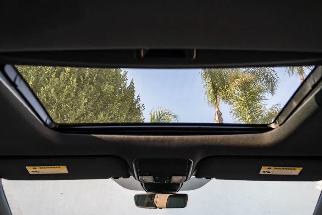 Thumbnail: 2026 Honda Odyssey - 20