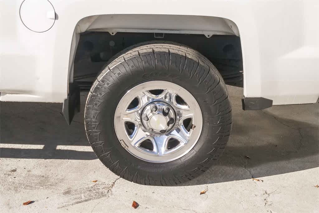 Thumbnail: 2015 Chevrolet Silverado 1500 - 6