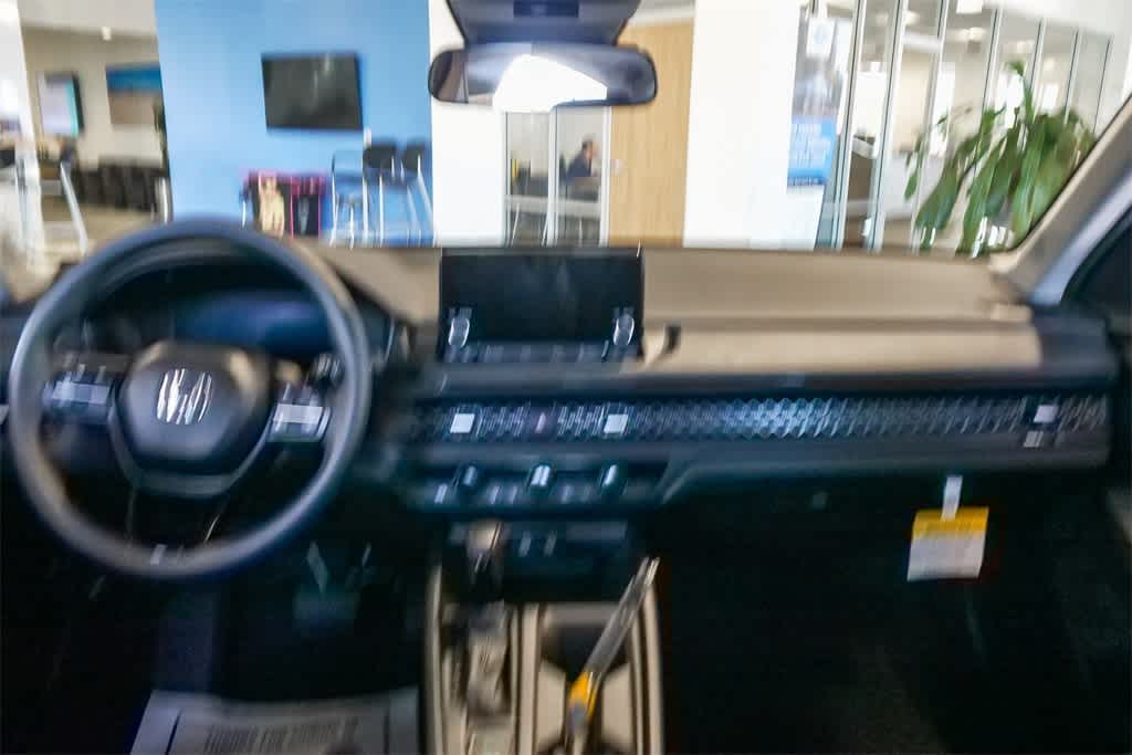 Thumbnail: 2025 Honda Accord - 13