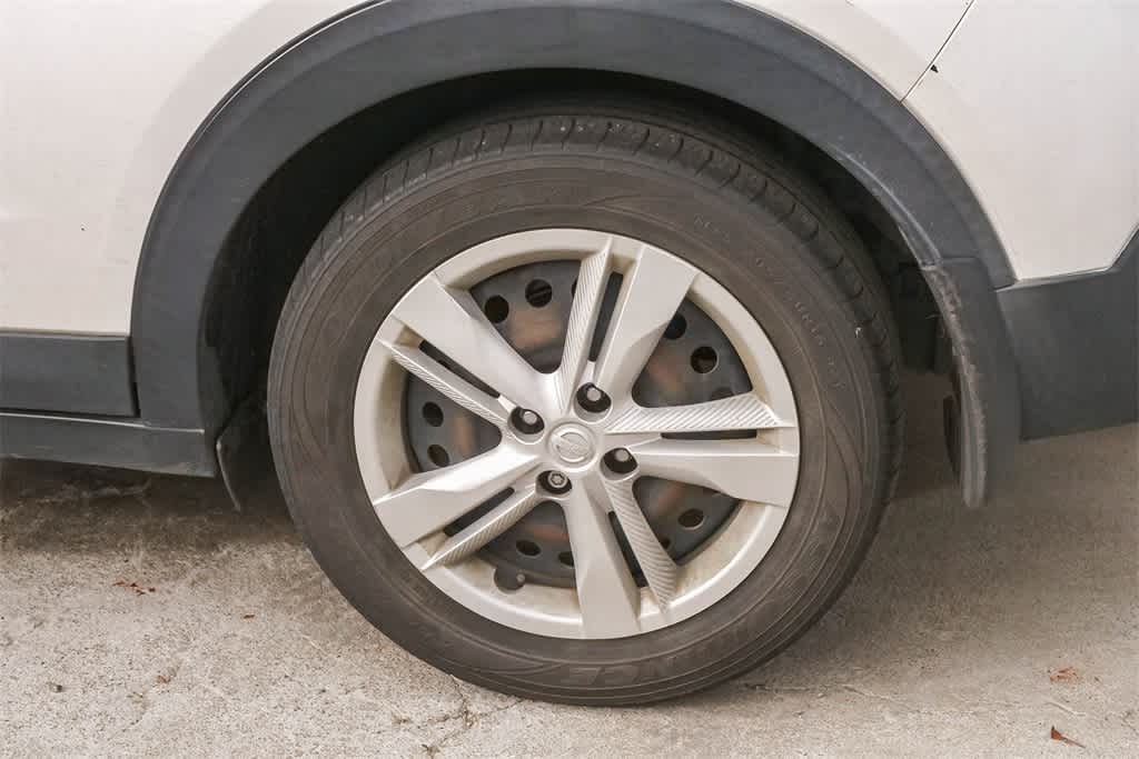 Thumbnail: 2019 Nissan Kicks - 6