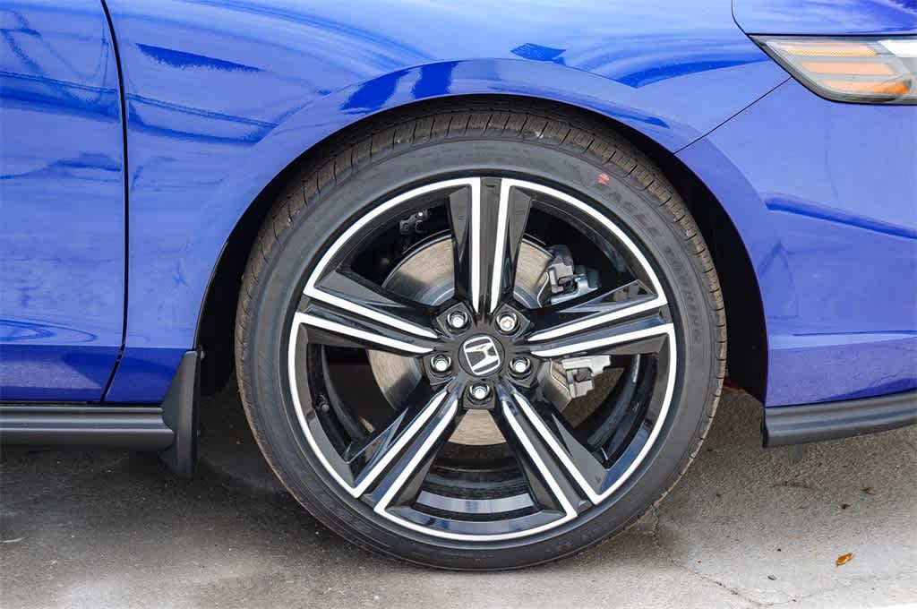2025 Honda Accord Sport 10