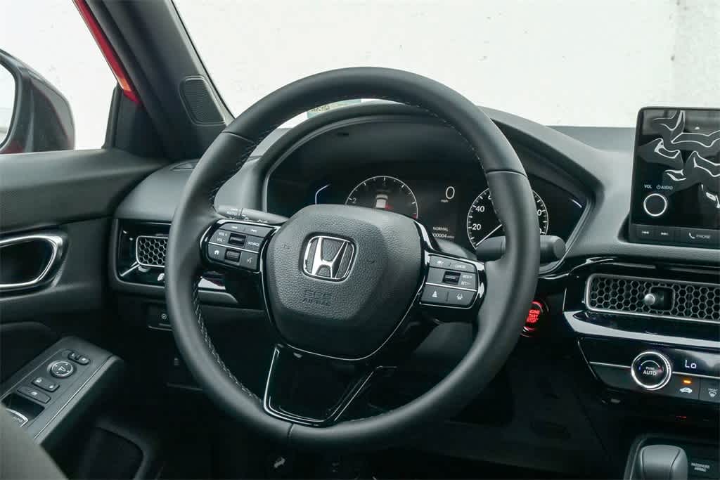 2025 Honda Civic Sport 14
