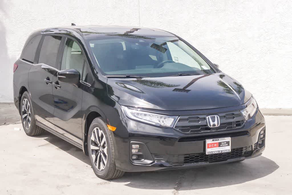 Thumbnail: 2026 Honda Odyssey - 3