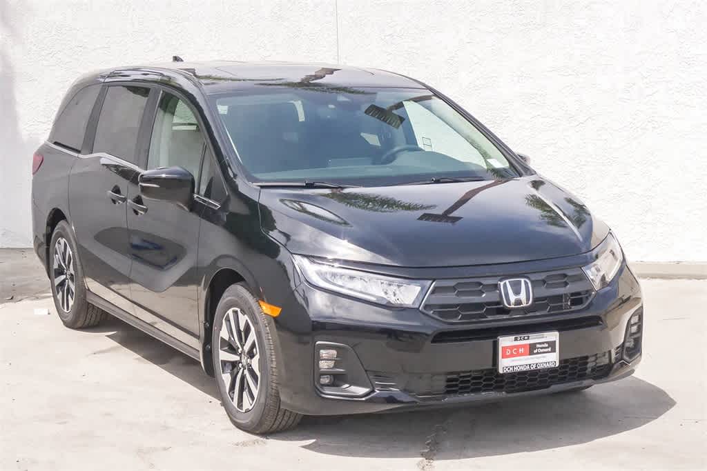 2026 Honda Odyssey EX-L photo 2