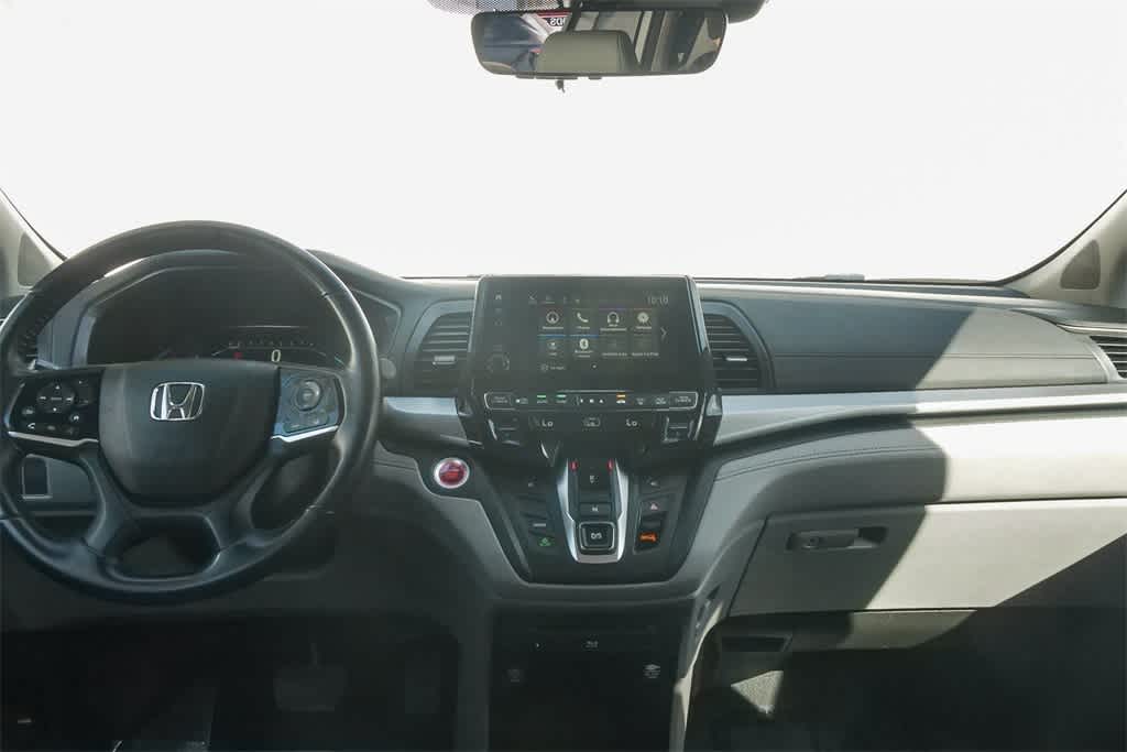 Thumbnail: 2018 Honda Odyssey - 12