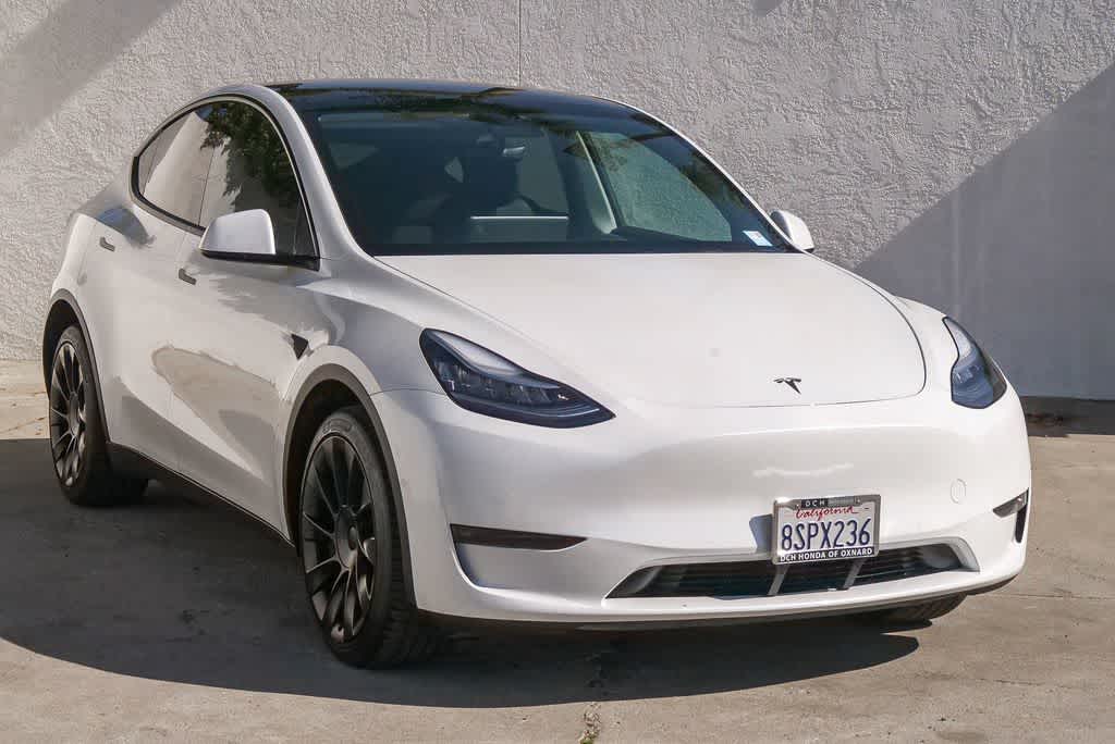 Thumbnail: 2020 Tesla Model Y - 3