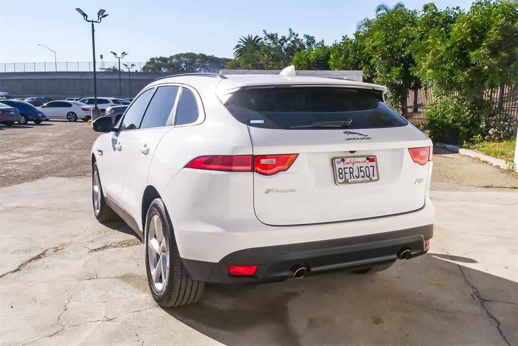 Thumbnail: 2018 Jaguar F-Pace - 7