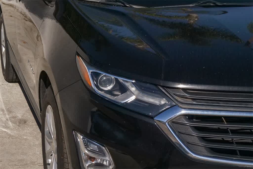 2019 Chevrolet Equinox LS photo 3