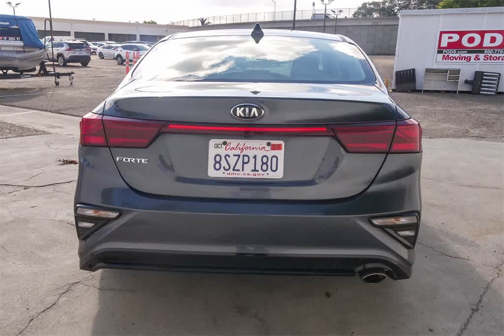 Thumbnail: 2021 Kia Forte - 8