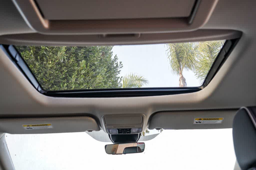 Thumbnail: 2026 Honda Odyssey - 19