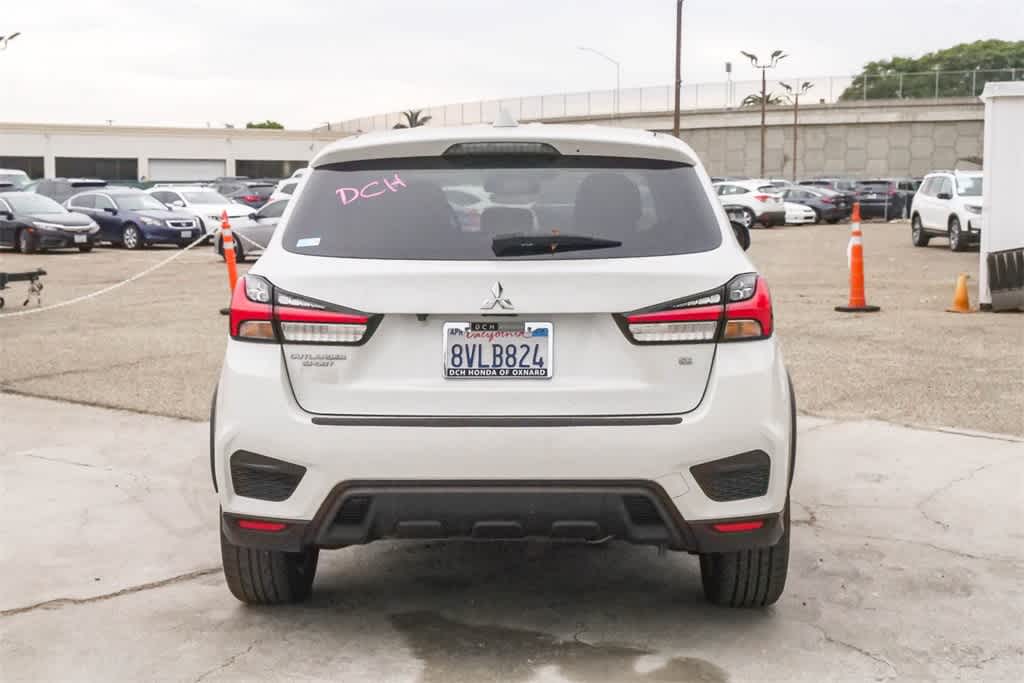 Thumbnail: 2021 Mitsubishi Outlander Sport - 8