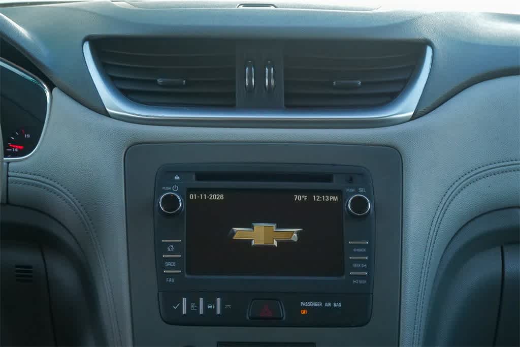 Thumbnail: 2017 Chevrolet Traverse - 13