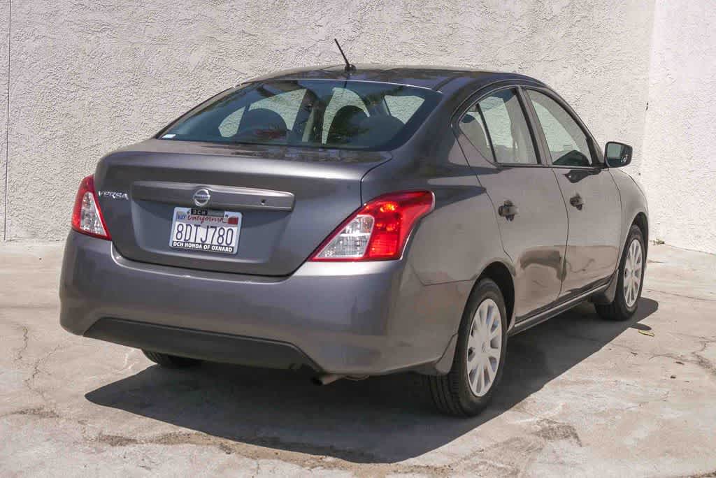 Thumbnail: 2018 Nissan Versa - 9