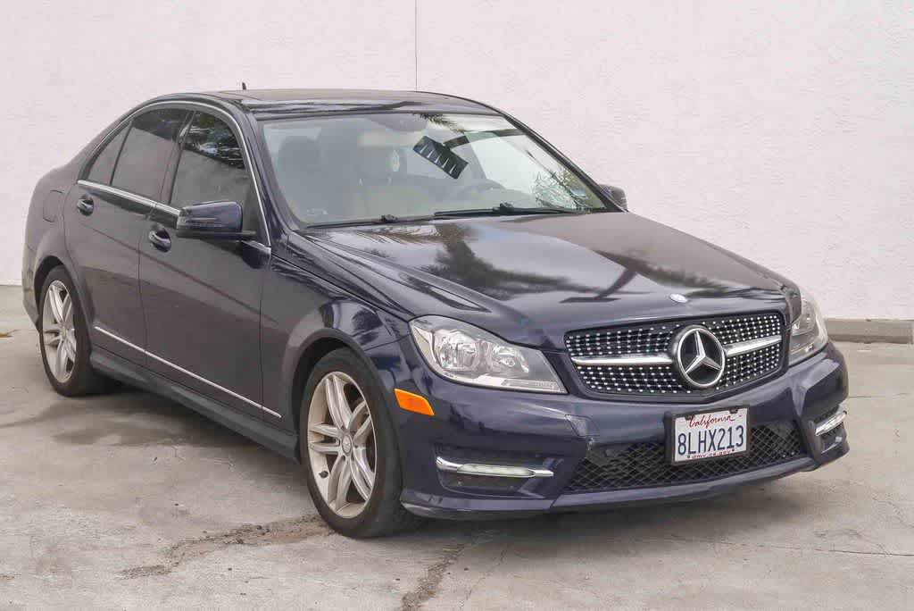 Thumbnail: 2013 Mercedes-Benz C-Class - 3
