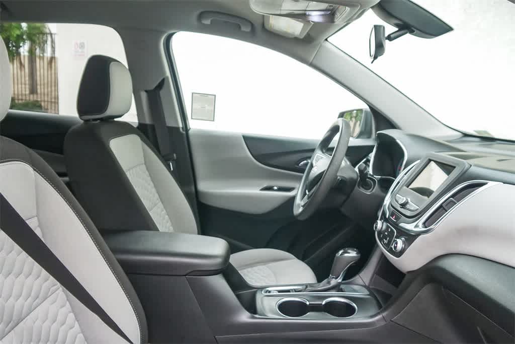 Thumbnail: 2019 Chevrolet Equinox - 14