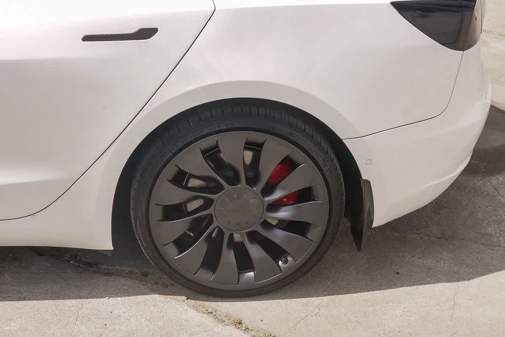 Thumbnail: 2021 Tesla Model 3 - 6