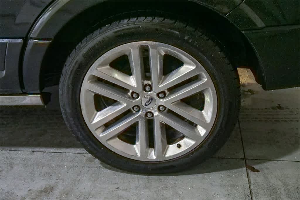 Thumbnail: 2015 Ford Expedition - 5