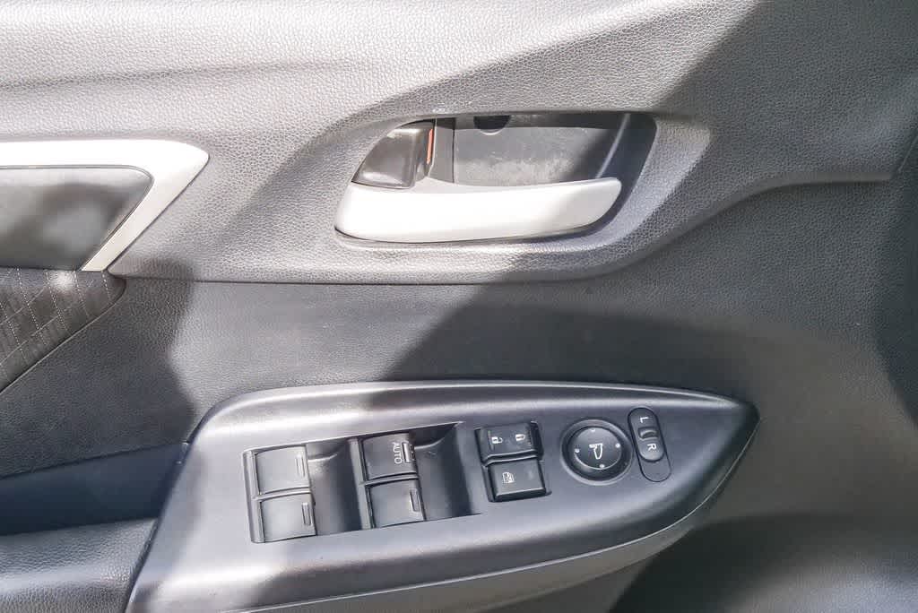 Thumbnail: 2019 Honda Fit - 19